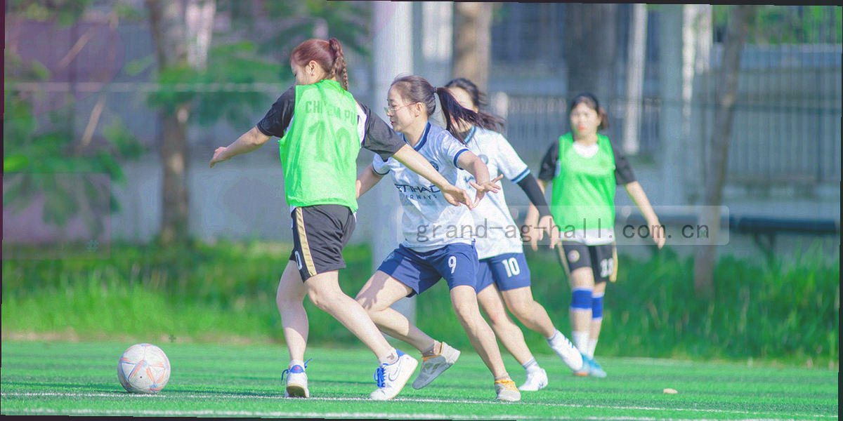 受理、比对、回复三个节点由等宽线条串联，节点右上角标注时限
